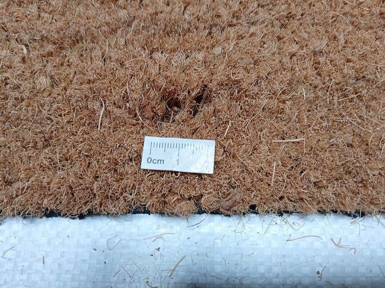 Loose weave with knotted fibers